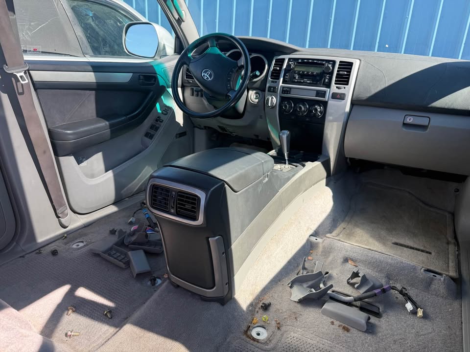 2004 Toyota 4Runner Instrument Gauge Cluster 212k Miles